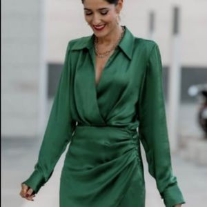 Zara Women NEW SATIN EFFECT WRAP DRESS MID-GREEN